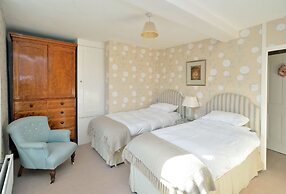 Castleton House B&B