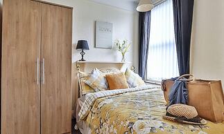 Chomley Holiday Flats