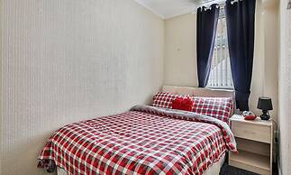 Chomley Holiday Flats