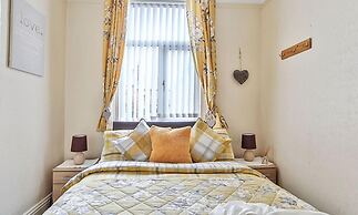 Chomley Holiday Flats