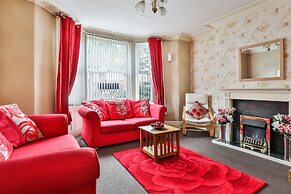 Chomley Holiday Flats