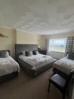 Ty Dderw Country Inn