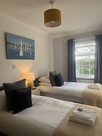 Ty Dderw Country Inn