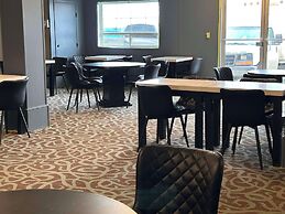 Hotel Dawson Creek, SureStay Collection By Best Western