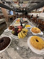 Oscar Hotel Executive