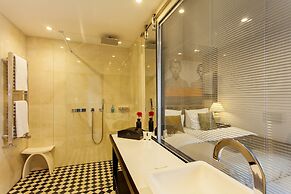 Quentin Boutique Hotel