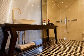 Quentin Boutique Hotel