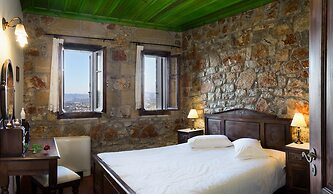 Klymeni Traditional Homes