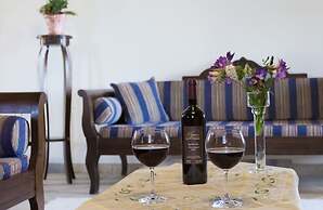 Klymeni Traditional Homes