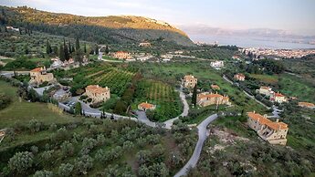 Klymeni Traditional Homes
