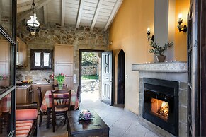 Klymeni Traditional Homes