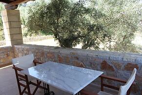 Klymeni Traditional Homes