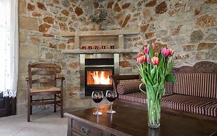 Klymeni Traditional Homes