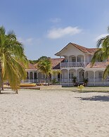 Agu Azul Beach Resort Hotel Boutique