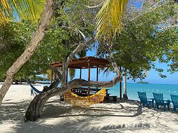 Agu Azul Beach Resort Hotel Boutique