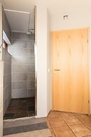 Farmhotel Efstidalur