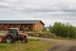 Farmhotel Efstidalur