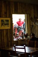 Farmhotel Efstidalur