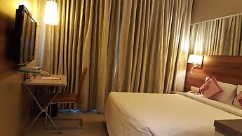 Royal Orchid Central, Vadodara