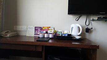 Royal Orchid Central, Vadodara