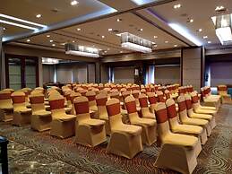 Royal Orchid Central, Vadodara