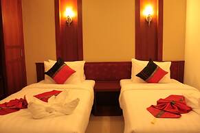 Patong Hemingway's Hotel