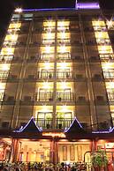 Patong Hemingway's Hotel