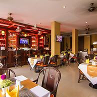 Patong Hemingway's Hotel