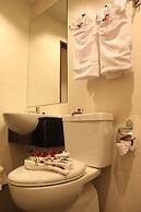 Patong Hemingway's Hotel