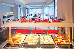 Oktober Downtown Boutique Hotel