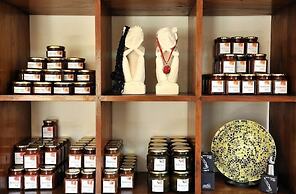 Mymering Guest House