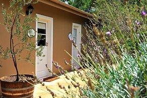 Mymering Guest House