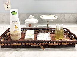 Redwood Bed and Breakfast