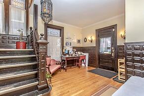 Redwood Bed and Breakfast