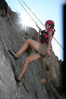 Guest House - To Archontiko