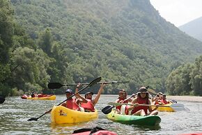 Guest House - To Archontiko