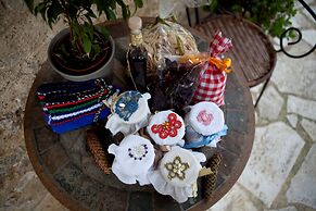 Guest House - To Archontiko