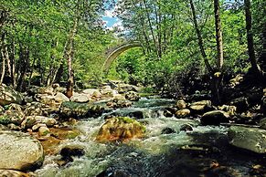 Guest House - To Archontiko