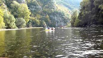 Guest House - To Archontiko