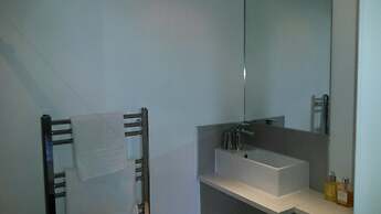 Ravenswood Guest House