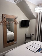 Ravenswood Guest House