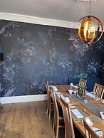 Ravenswood Guest House