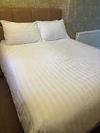 Ravenswood Guest House