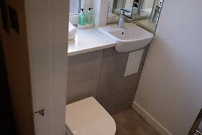 Ravenswood Guest House