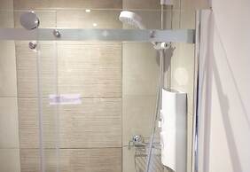 Ravenswood Guest House