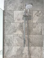 Ravenswood Guest House