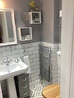 Tyndale Boutique B&B