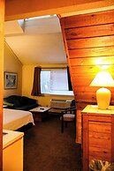 Snowy Owl Inn And Resort