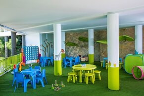 Peninsula Resort & Spa - All Inclusive