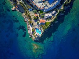 Peninsula Resort & Spa - All Inclusive